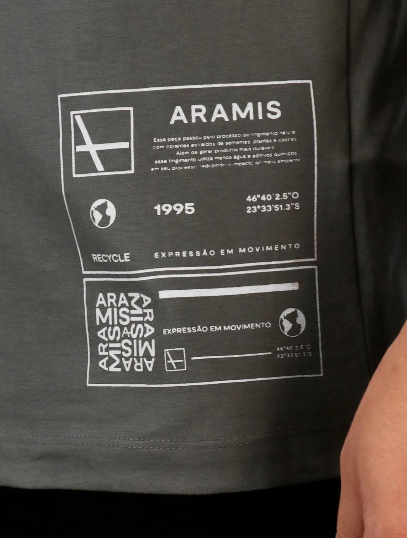 Camiseta Aramis Masculina Regular Recycle Expression Cinza