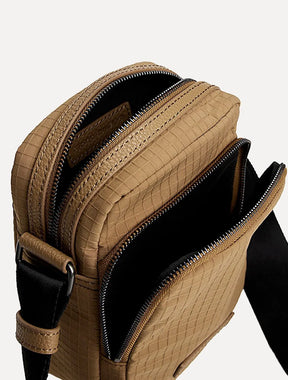 Bolsa Tommy Hilfiger Masculina Casual Tech Mini Shoulder Reporter Marrom